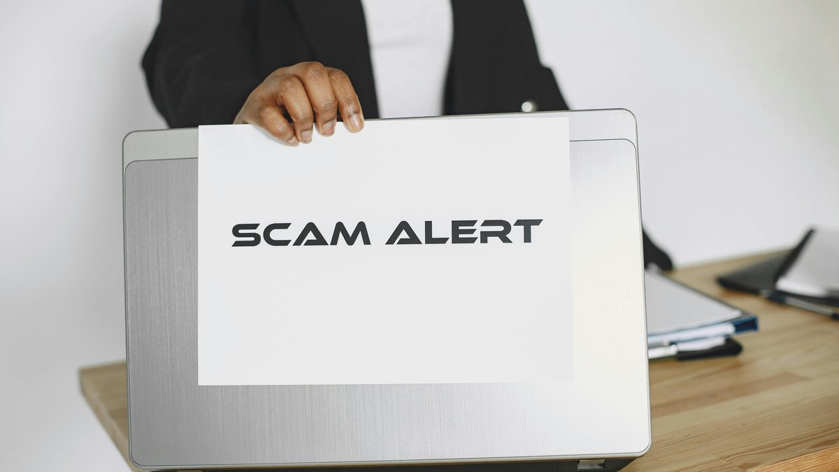 How to Avoid Online Job Scams in 2026