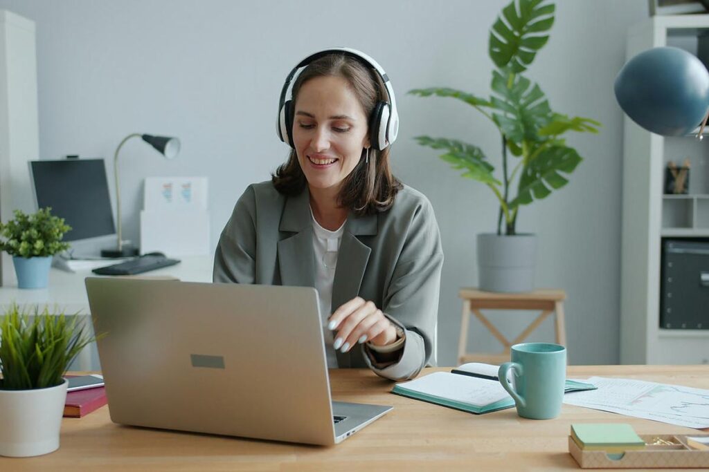 Top 5 Legit Remote Online Jobs That Pay Hourly in 2026