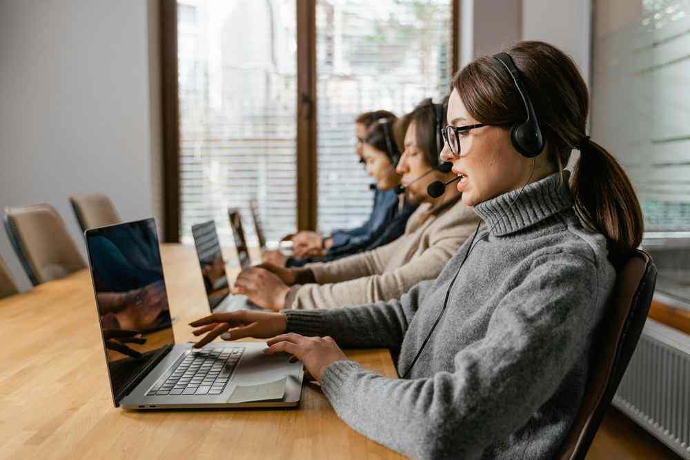 Remote data entry and AI content reviewer hourly online jobs