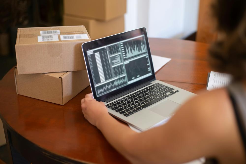 Shopify customer support jobs for beginners handling ecommerce orders
